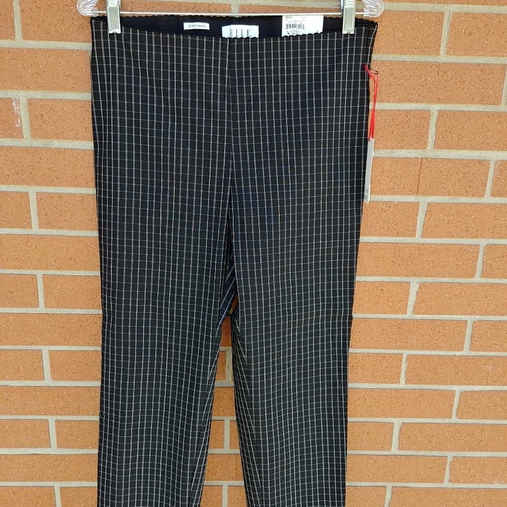 NWT Elle Skinny Ankle Pants